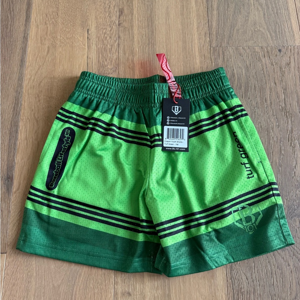 Baseball Lifestyle 101 - Crayon Shorts Turf Green - Youth - NEW WITH TAGS